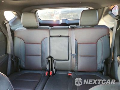 Zdjęcie 10 z 13 samochodu: 2019 CHEVROLET BLAZER RS VIN:3GNKBJRS6KS682933 - miniatura