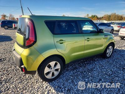 Trzecie zdjęcie samochodu z tyłu: 2016 KIA SOUL BASE VIN:KNDJN2A29G7868484 - miniatura