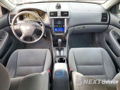 Zdjęcie 8 z 12 samochodu: 2007 HONDA ACCORD SE VIN:1HGCM66437A088255 - miniatura