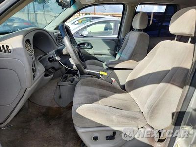 Zdjęcie 7 z 13 samochodu: 2005 CHEVROLET TRAILBLAZER LS VIN:1GNDS13S752352543 - miniatura