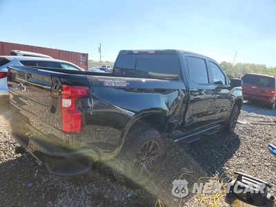 Trzecie zdjęcie samochodu z tyłu: 2021 CHEVROLET SILVERADO K1500 LT TRAIL BOSS VIN:3GCPYFEL7MG356265 - miniatura