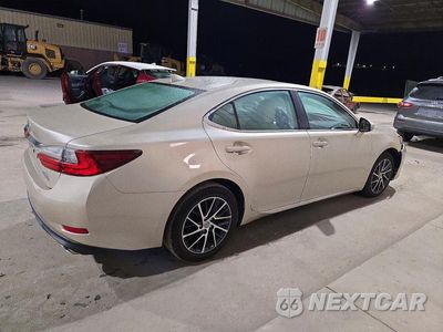 Trzecie zdjęcie samochodu z tyłu: 2017 LEXUS ES 350 VIN:58ABK1GGXHU036864 - miniatura