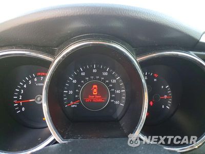 Zdjęcie 9 z 12 samochodu: 2013 KIA OPTIMA LX VIN:5XXGM4A71DG172502 - miniatura