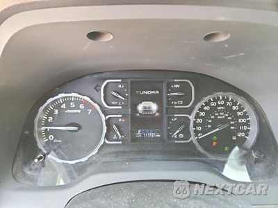 Zdjęcie 9 z 12 samochodu: 2019 TOYOTA TUNDRA CREWMAX SR5 VIN:5TFEM5F1XKX142891 - miniatura