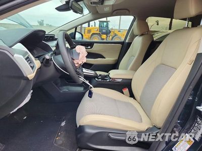 Zdjęcie 7 z 12 samochodu: 2019 HONDA CLARITY VIN:JHMZC5F1XKC000633 - miniatura