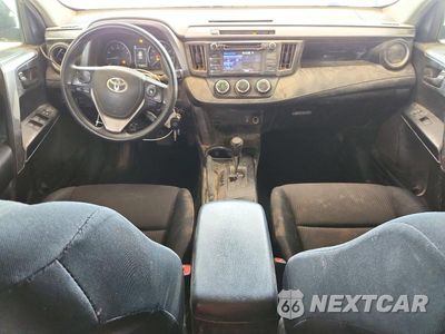 Zdjęcie 8 z 13 samochodu: 2018 TOYOTA RAV4 LE VIN:JTMZFREV9JJ177866 - miniatura