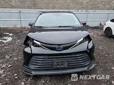 Piąte zdjęcie samochodu w środku: 2021 TOYOTA SIENNA LE VIN:5TDKRKEC8MS003650 - miniatura