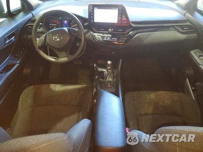 Zdjęcie 8 z 13 samochodu: 2019 TOYOTA C-HR LE VIN:JTNKHMBX0K1027324 - miniatura