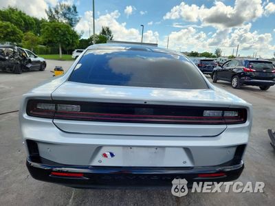 Zdjęcie 6 z 12 samochodu: 2024 DODGE CHARGER DAYTONA R/T VIN:2C3CDBCK1RR203853 - miniatura