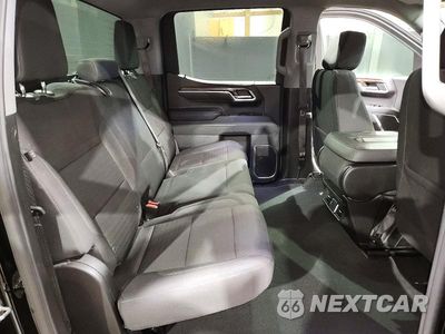 Zdjęcie 10 z 13 samochodu: 2026 CHEVROLET SILVERADO K1500 LT VIN:2GCUKDED9T1166315 - miniatura