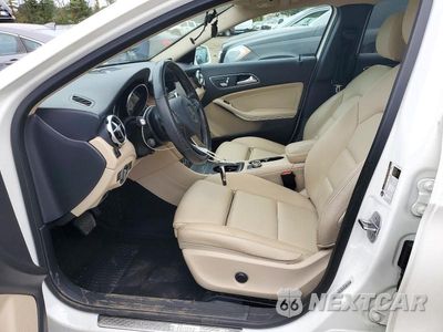 Zdjęcie 7 z 12 samochodu: 2019 MERCEDES-BENZ GLA 250 4MATIC VIN:WDCTG4GB8KU020493 - miniatura
