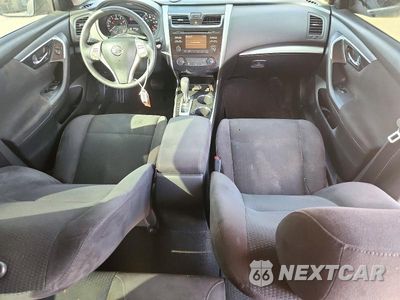 Zdjęcie 8 z 12 samochodu: 2014 NISSAN ALTIMA 2.5 S VIN:1N4AL3AP2EC319467 - miniatura
