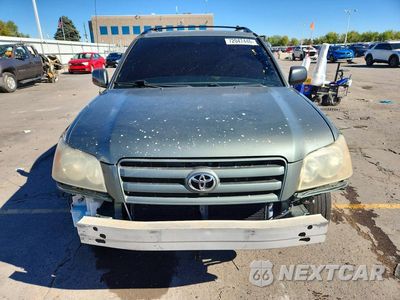 Piąte zdjęcie samochodu w środku: 2005 TOYOTA HIGHLANDER BASE VIN:JTEGP21A550069301 - miniatura