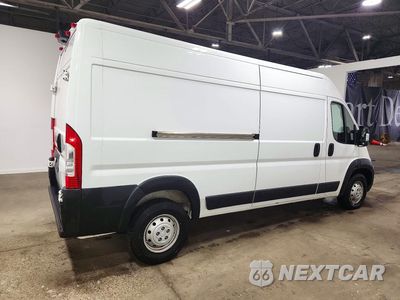 Trzecie zdjęcie samochodu z tyłu: 2025 RAM PROMASTER 3500 3500 HIGH VIN:3C6MRVHGXSE546019 - miniatura