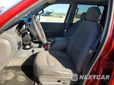 Zdjęcie 7 z 13 samochodu: 2004 FORD EXPLORER XLS VIN:1FMZU62K34ZA09334 - miniatura