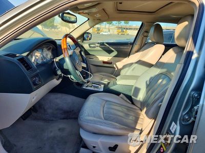 Zdjęcie 7 z 13 samochodu: 2005 CHRYSLER 300C VIN:2C3AA63H35H667495 - miniatura