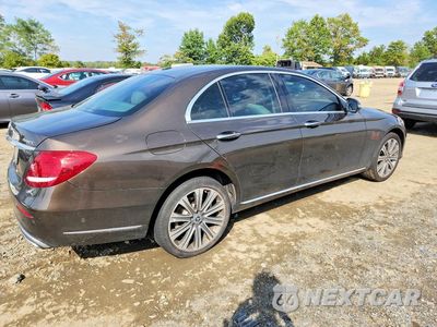 Trzecie zdjęcie samochodu z tyłu: 2018 MERCEDES-BENZ E 300 4MATIC VIN:WDDZF4KB6JA381706 - miniatura