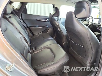 Zdjęcie 10 z 12 samochodu: 2024 KIA EV6 WIND VIN:KNDC34LA2R5614063 - miniatura
