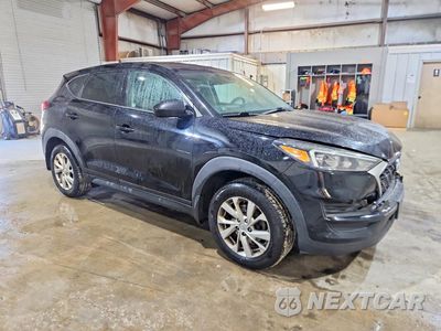 Czwarte zdjęcie samochodu z boku: 2019 HYUNDAI TUCSON SE VIN:KM8J2CA45KU001119 - miniatura