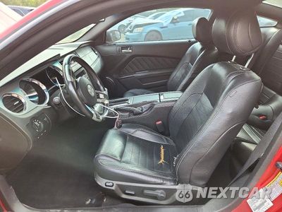 Zdjęcie 7 z 12 samochodu: 2010 FORD MUSTANG VIN:1ZVBP8AN1A5123224 - miniatura