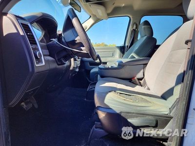 Zdjęcie 7 z 13 samochodu: 2019 RAM 1500 CLASSIC SLT VIN:3C6RR7LT5KG631263 - miniatura