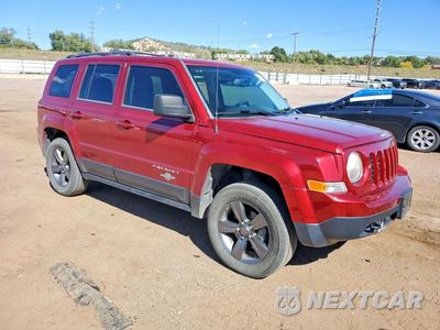 Czwarte zdjęcie samochodu z boku: 2014 JEEP PATRIOT LATITUDE VIN:1C4NJRFB2ED588533 - miniatura