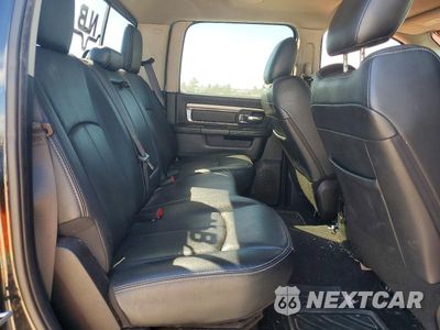 Zdjęcie 10 z 12 samochodu: 2018 RAM 2500 LARAMIE VIN:3C6UR5FLXJG405261 - miniatura