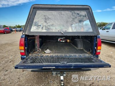 Zdjęcie 6 z 12 samochodu: 2002 CHEVROLET SILVERADO C1500 VIN:1GCEC19T02E239778 - miniatura
