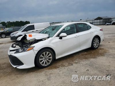 2019 TOYOTA CAMRY LE 4T1B11HK4KU805864 - główne zdjęcie licytacji z USA - miniatura