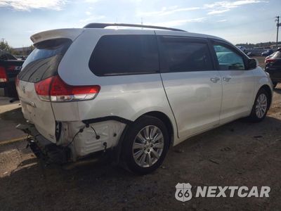 Trzecie zdjęcie samochodu z tyłu: 2011 TOYOTA SIENNA LIMITED 7-PASSENGER VIN:5TDDK3DC5BS021900 - miniatura