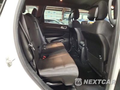 Zdjęcie 11 z 13 samochodu: 2020 JEEP GRAND CHEROKEE LAREDO VIN:1C4RJFAG2LC167417 - miniatura