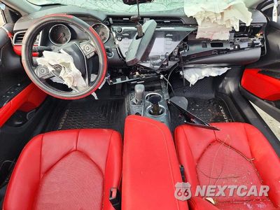 Zdjęcie 8 z 12 samochodu: 2019 TOYOTA CAMRY XSE VIN:4T1B61HK0KU830486 - miniatura