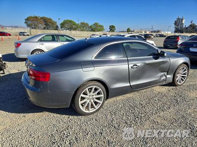 Trzecie zdjęcie samochodu z tyłu: 2015 AUDI A5 PREMIUM VIN:WAUCFAFR9FA032002 - miniatura