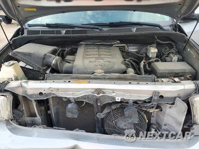 Zdjęcie 12 z 13 samochodu: 2011 TOYOTA SEQUOIA PLATINUM VIN:5TDYY5G14BS035244 - miniatura