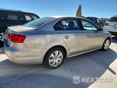 Trzecie zdjęcie samochodu z tyłu: 2013 VOLKSWAGEN JETTA SE VIN:3VWDX7AJXDM310363 - miniatura