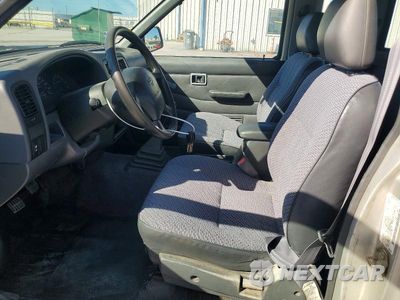 Zdjęcie 7 z 12 samochodu: 1997 NISSAN TRUCK XE VIN:1N6SD16S2VC333637 - miniatura