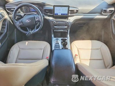 Zdjęcie 8 z 13 samochodu: 2020 FORD EXPLORER XLT VIN:1FMSK8DHXLGC26104 - miniatura