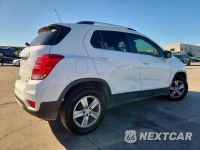 Trzecie zdjęcie samochodu z tyłu: 2017 CHEVROLET TRAX 1LT VIN:3GNCJLSB3HL188335 - miniatura