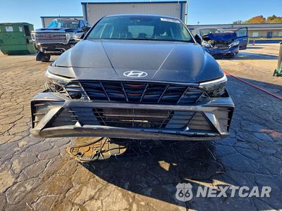 Piąte zdjęcie samochodu w środku: 2026 HYUNDAI ELANTRA SEL SPORT VIN:KMHLM4DG2TU105213 - miniatura