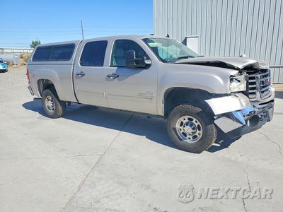 Czwarte zdjęcie samochodu z boku: 2007 GMC SIERRA K2500 HEAVY DUTY VIN:1GTHK23617F561677 - miniatura