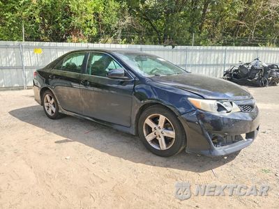Czwarte zdjęcie samochodu z boku: 2013 TOYOTA CAMRY SE VIN:4T1BF1FK2DU660928 - miniatura