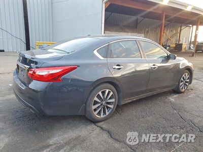Trzecie zdjęcie samochodu z tyłu: 2017 NISSAN ALTIMA 2.5 SV VIN:1N4AL3AP0HC258463 - miniatura