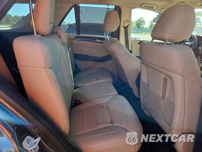 Zdjęcie 11 z 13 samochodu: 2016 MERCEDES-BENZ GLE 400 4MATIC VIN:4JGDA5GB0GA721874 - miniatura