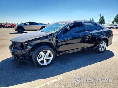 2014 TOYOTA CAMRY SE 4T1BF1FK3EU770811 - główne zdjęcie licytacji z USA - miniatura