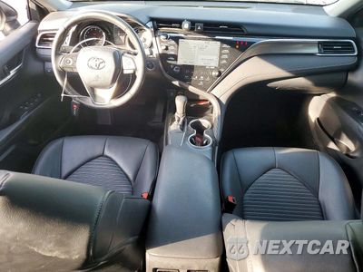 Zdjęcie 8 z 13 samochodu: 2018 TOYOTA CAMRY SE VIN:4T1B11HK0JU015850 - miniatura