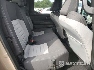 Zdjęcie 10 z 12 samochodu: 2026 TOYOTA TACOMA TRD OFF-ROAD VIN:3TMLB5JN2TM308755 - miniatura