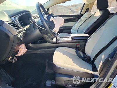 Zdjęcie 7 z 12 samochodu: 2019 FORD FUSION SE VIN:3FA6P0HD0KR286275 - miniatura