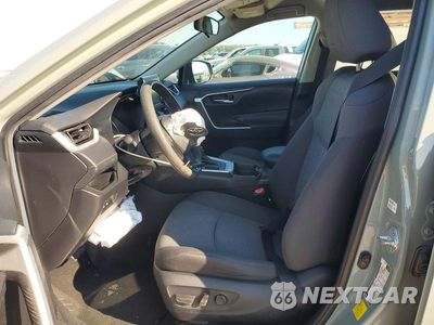 Zdjęcie 7 z 13 samochodu: 2021 TOYOTA RAV4 XLE VIN:2T3W1RFV4MW119427 - miniatura