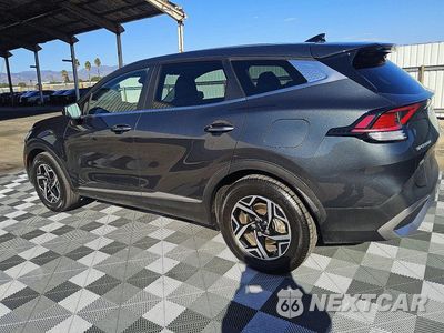 Drugie zdjęcie samochodu z przodu: 2023 KIA SPORTAGE LX VIN:KNDPU3AF4P7172797 - miniatura