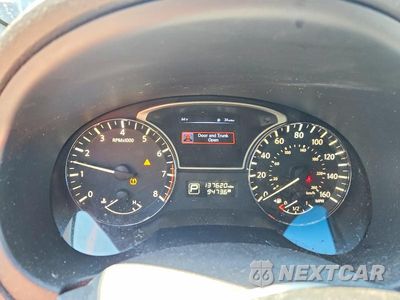Zdjęcie 9 z 12 samochodu: 2015 NISSAN ALTIMA 2.5 SV VIN:1N4AL3AP2FC161407 - miniatura